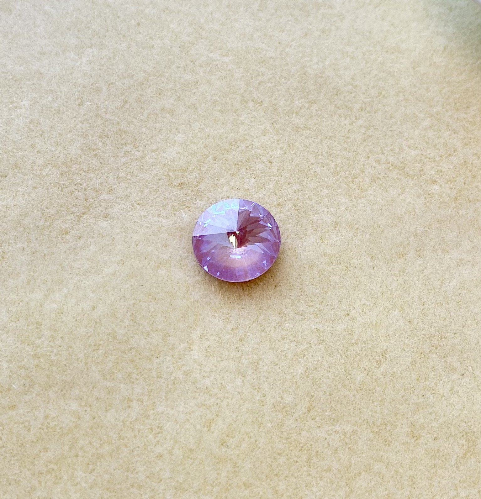 Self Photos / Files - Round Stone Lavender 14mm $12_pc Stock 20_pcs